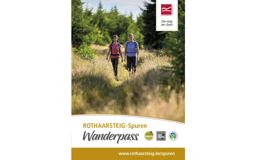 Titelbild des Wanderpasses für die Rothaarsteig-Spuren