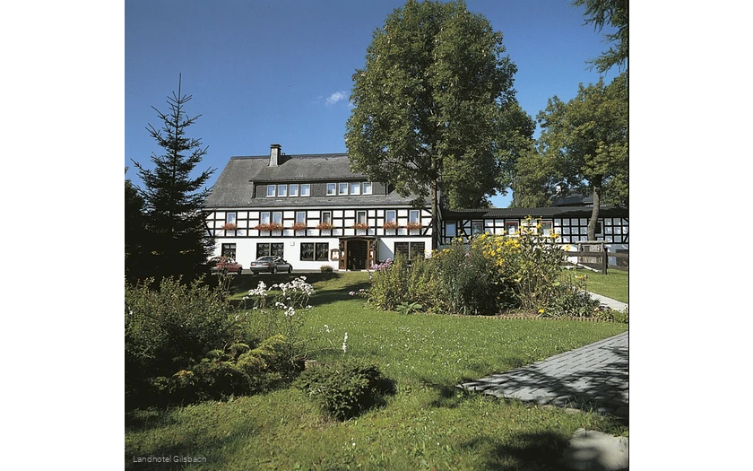 Außenansicht Landhotel Gilsbach