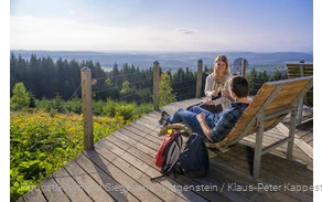 Aussichtsplattform Nas eim Wind auf der Rothaarsteig-Spur Dill-Bergtour
