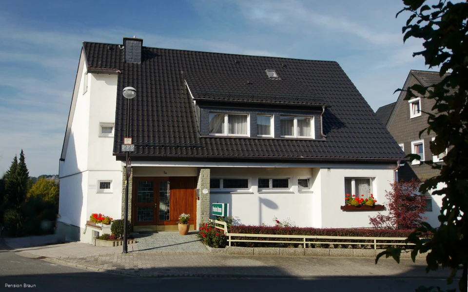 Außenansicht Pension Braun Winterberg