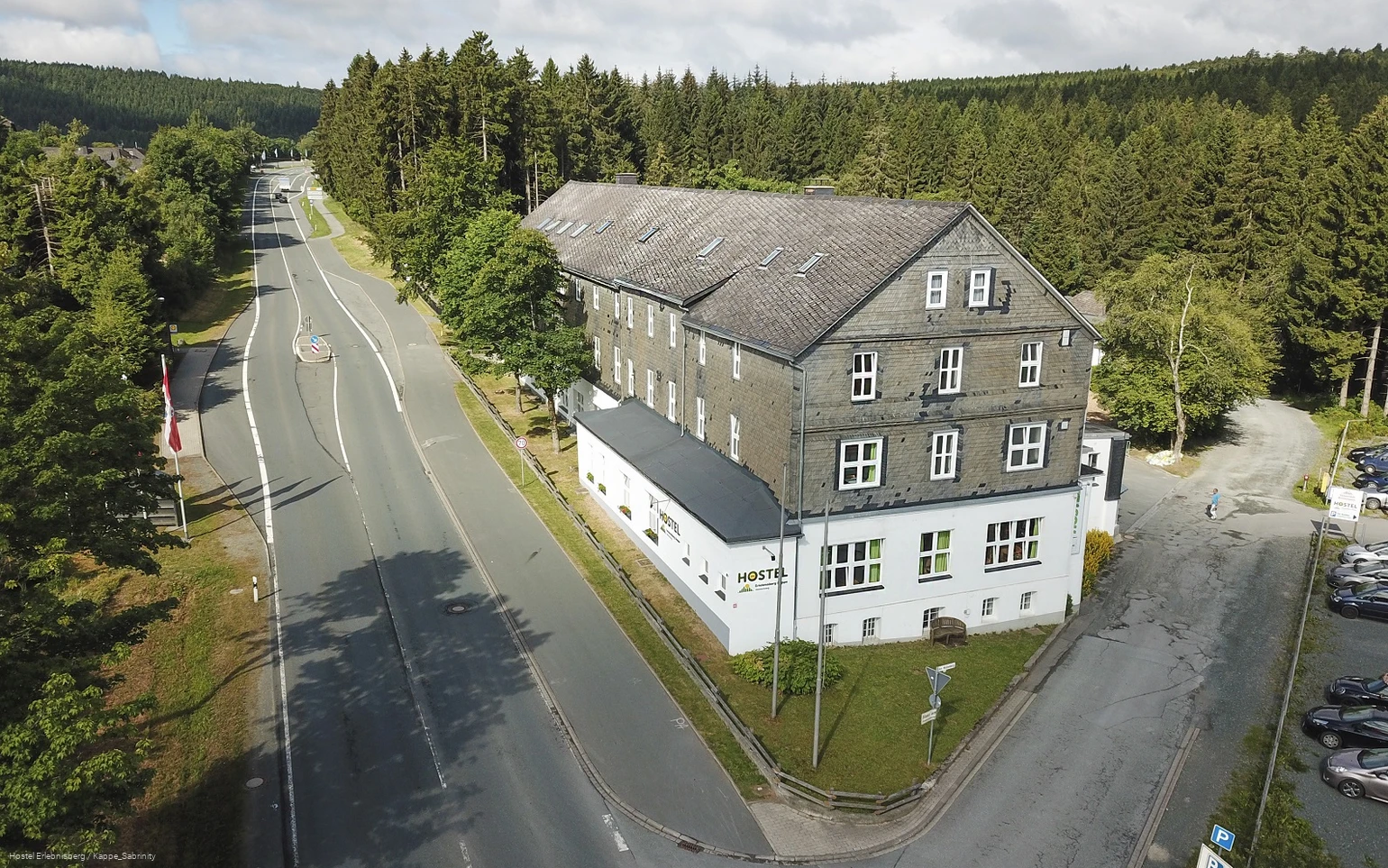 Außenansicht Hostel Erlebnisberg Kappe