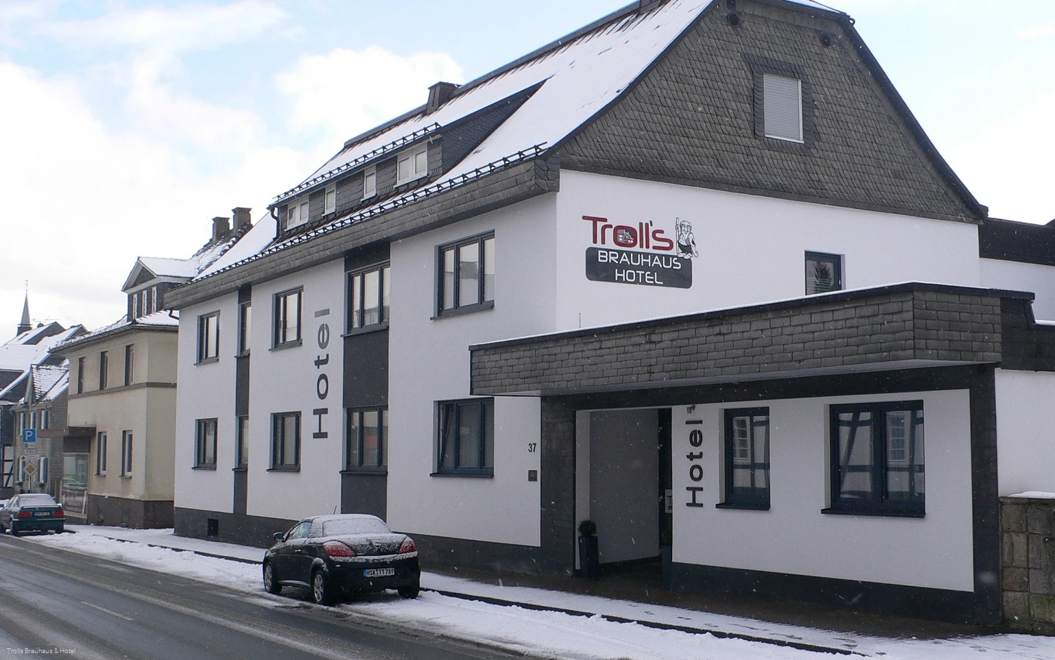 Außenansicht Troll's Brauhaus & Hotel