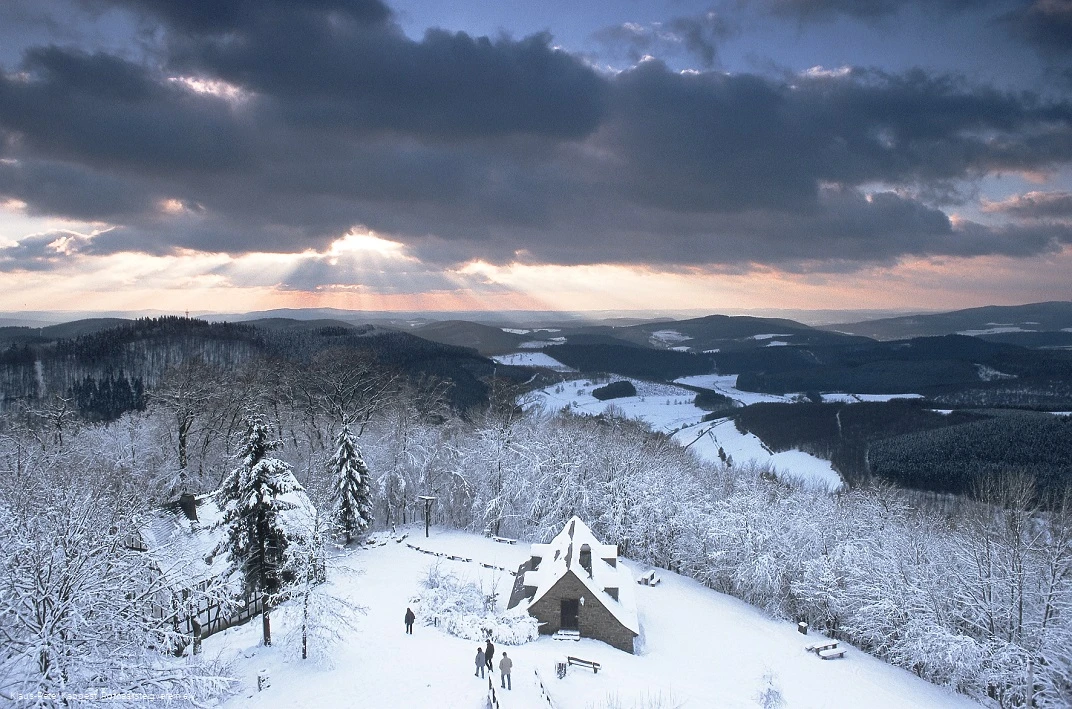 Ausblick von der Ginsburg im Winter